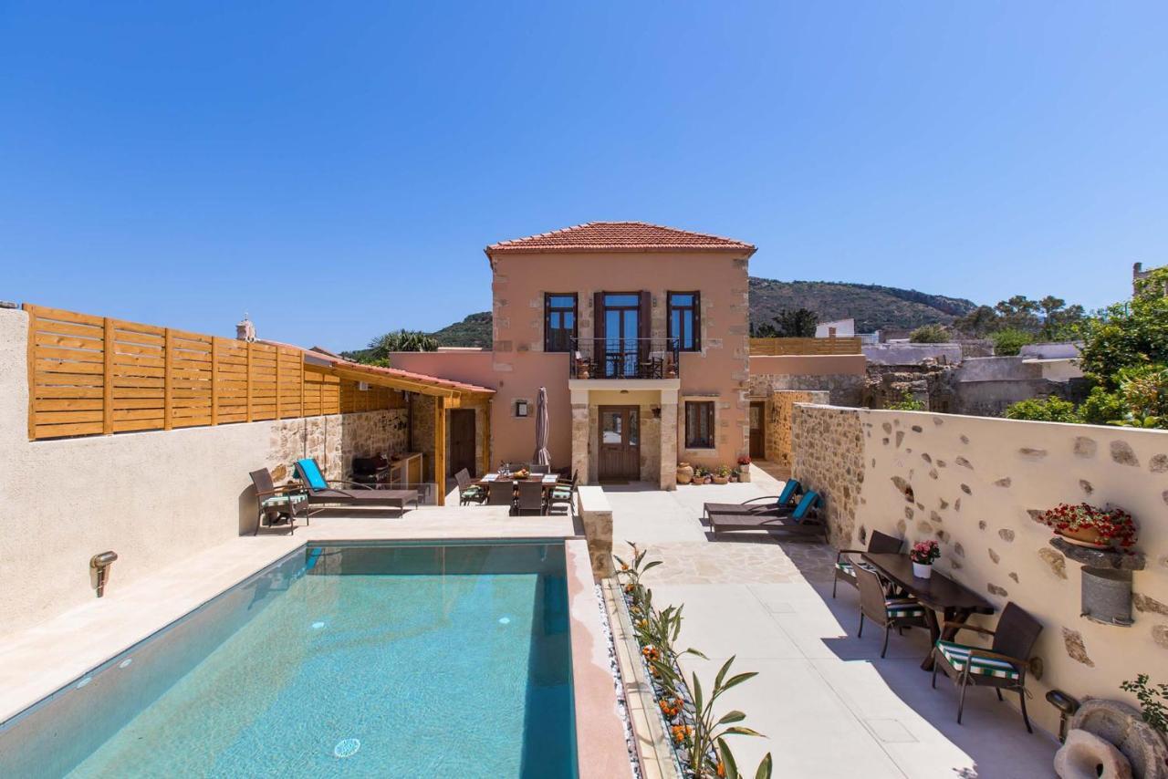 Villa Theta Dhrapanias Экстерьер фото